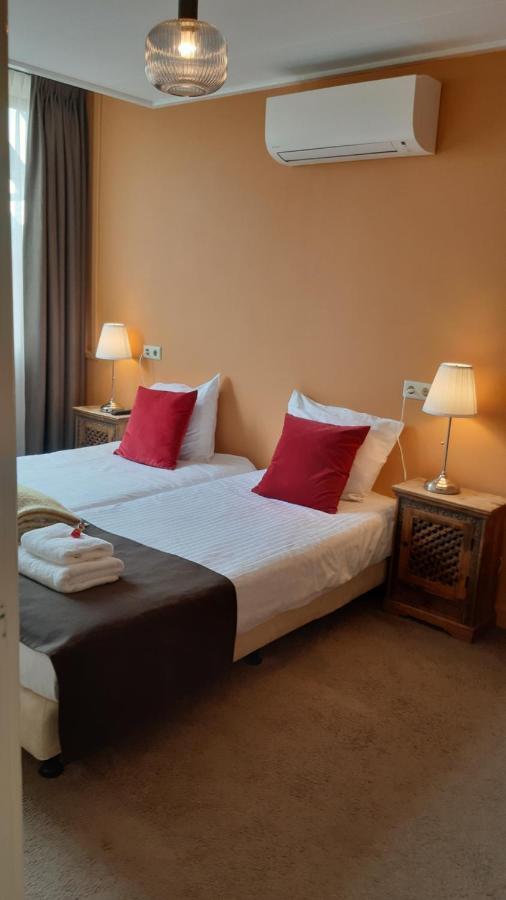 Hotel Stedswal Слотен Экстерьер фото