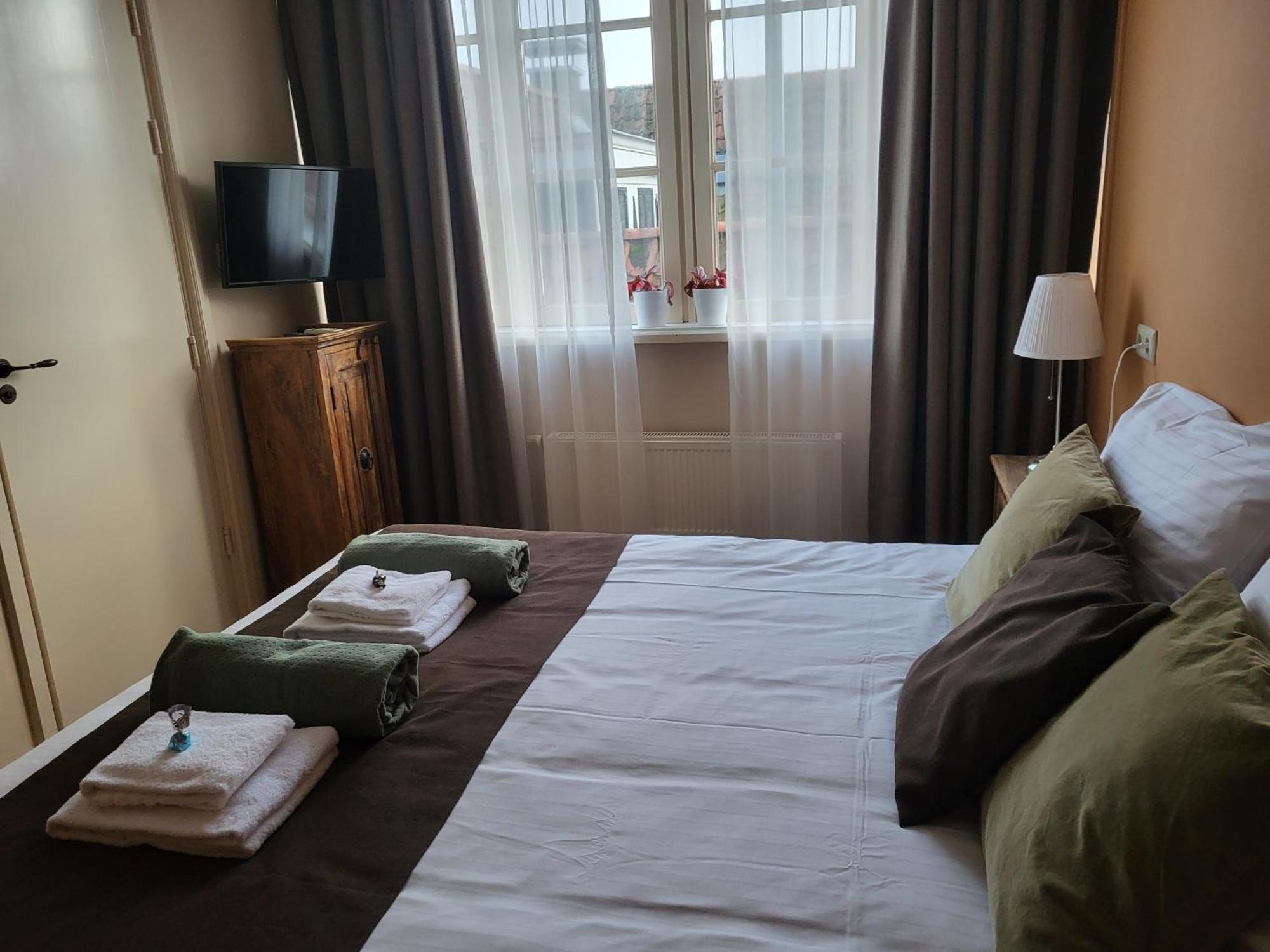 Hotel Stedswal Слотен Экстерьер фото